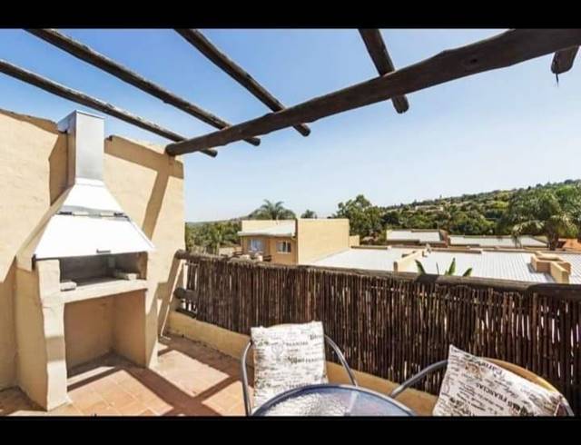 2 BEDROOM APARTMENT FOR SALE IN ROODEKRANS